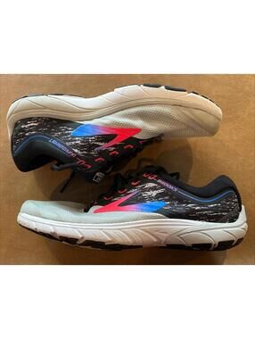 Brooks PureCadence 7 Running Shoes (Women’s 9)